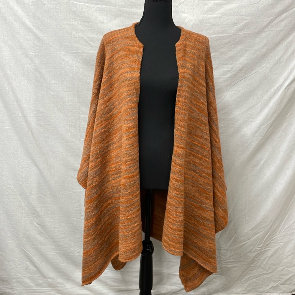 Preston of York wool blend knitted cape/poncho/shawl in rust, one size, NWT
